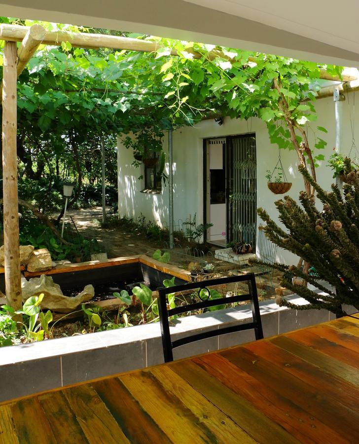 Hotel Rouana Guest Farm à Stellenbosch Extérieur photo